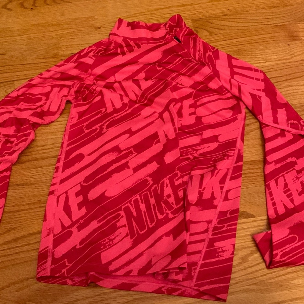 Nike graphic pink quarter zip